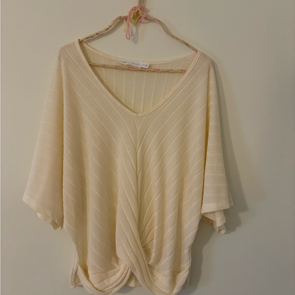 All in favor Beige Knit Top medium cream sweater blouse